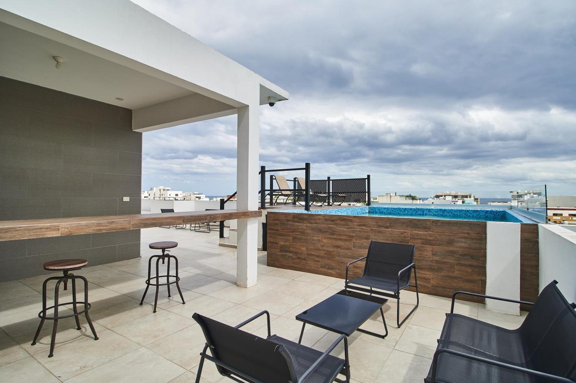 Torre 42 Playa Del Carmen By Lockey Aparthotel Exterior photo